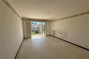 t3 à la vente -   83200  TOULON, surface 54 m2 vente t3 - UBI469489838
